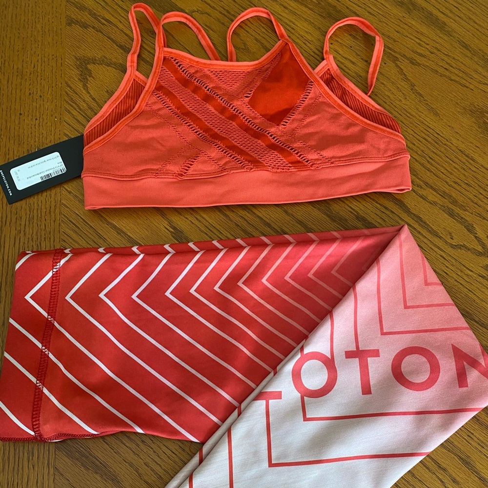 Rare!!! Peloton pants!! Sold out